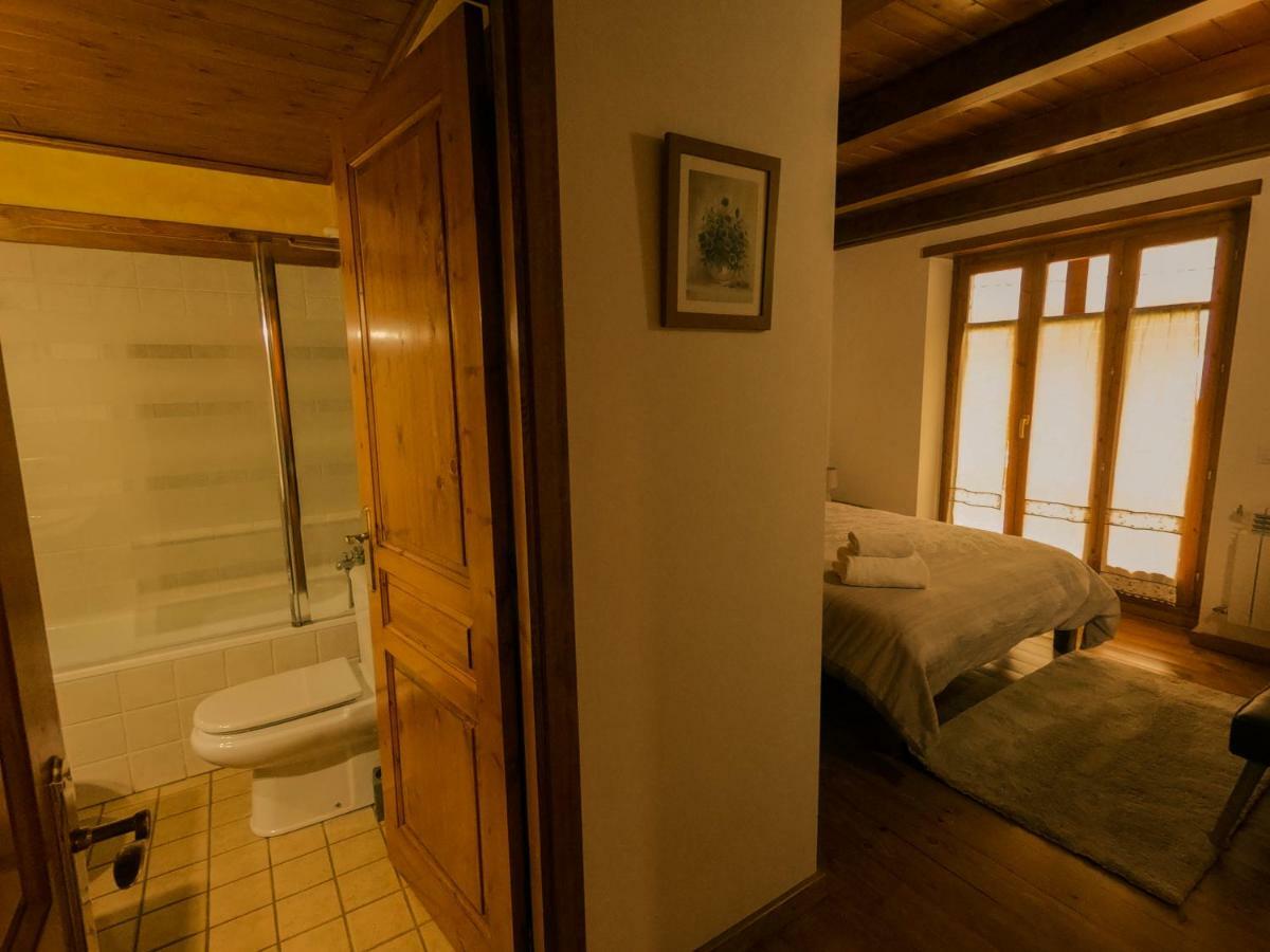 Apartamento Aneto Les Bordes Esterno foto
